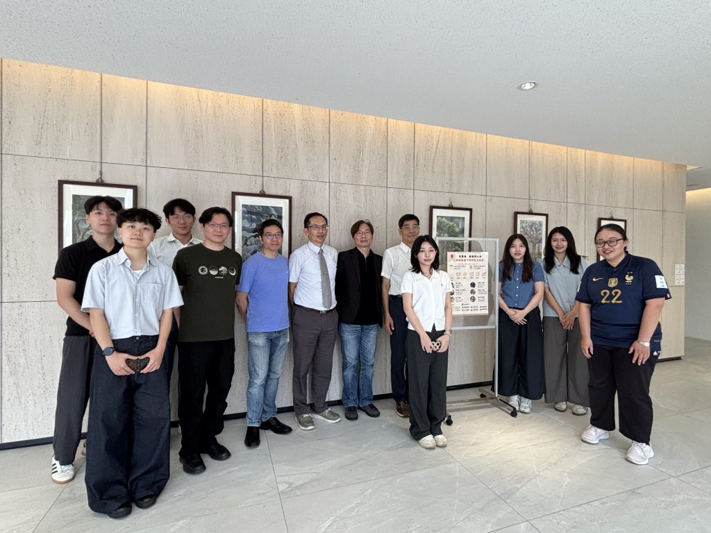 醫療×數據×人本齊聚一堂,團隊攜手共創智慧照護新未來。